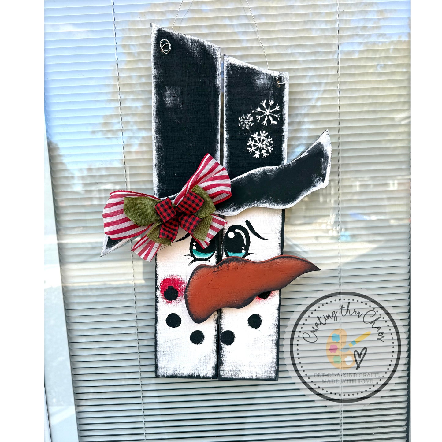 Pallet Snowman Hanger