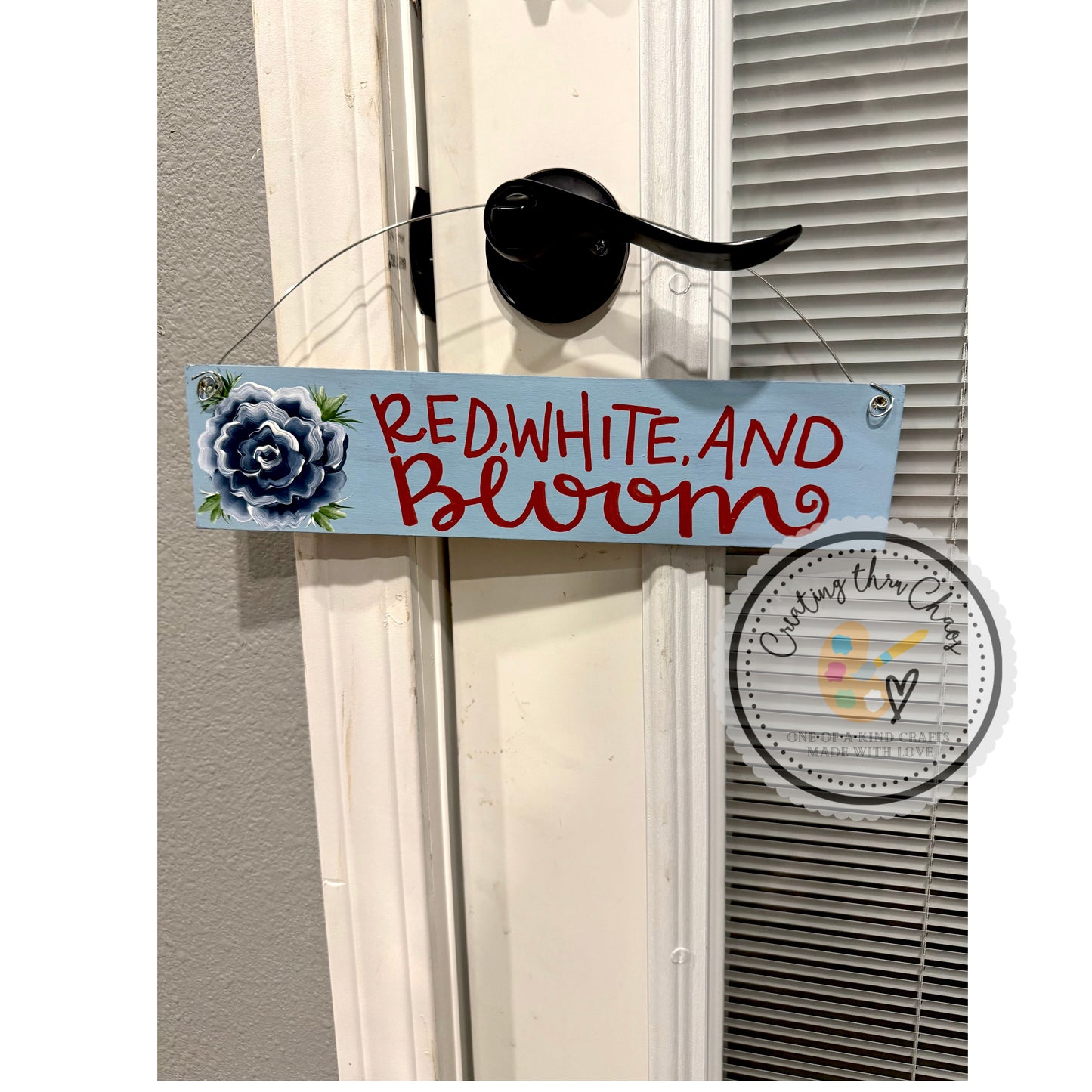 Red, White and Bloom - Mini Hanger [Lt Blue]