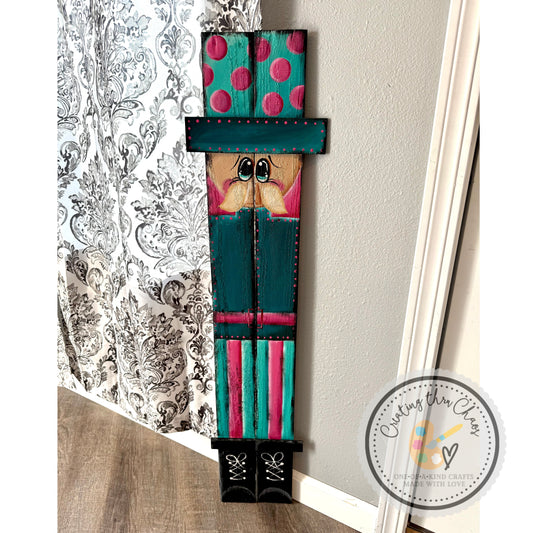 Pallet Nutcracker - Vibrant