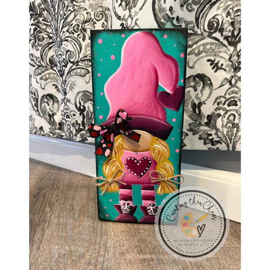 Girlie Valentine Gnome